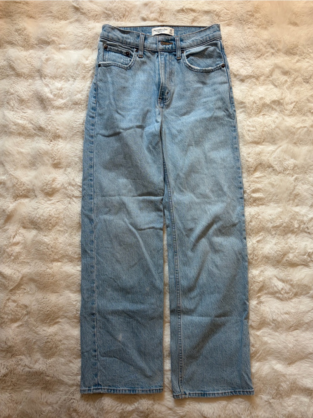 Abercrombie & Fitch 90s Relaxed Jean High Rise